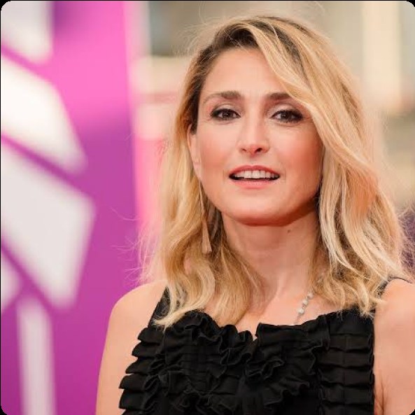 Portrait de Julie GAYET